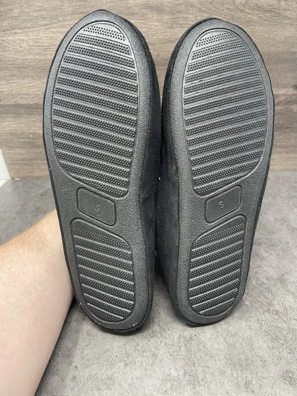 Natuto Shippuden Akatsuki Slippers Mens Size 7-8 Black Red Slip On Shoes